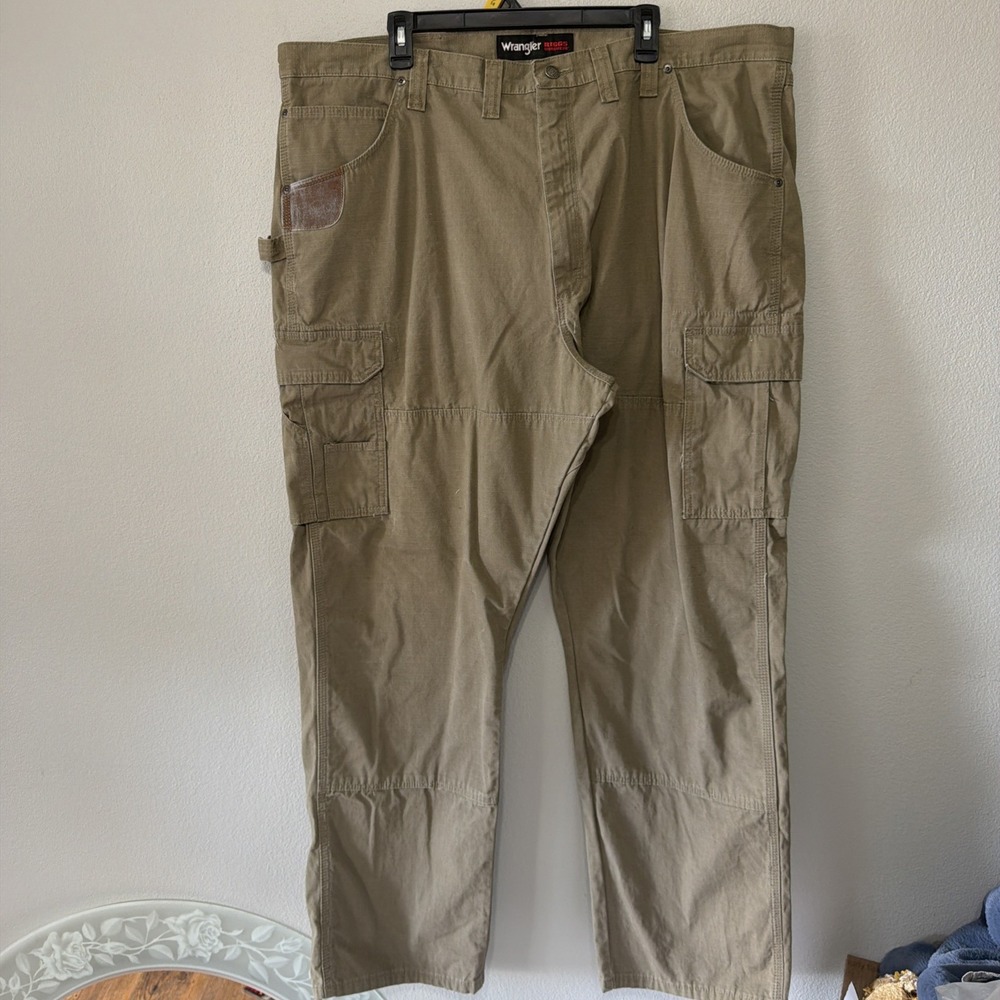 Wrangler Riggs Workwear Cargo Beige Pants 44X32